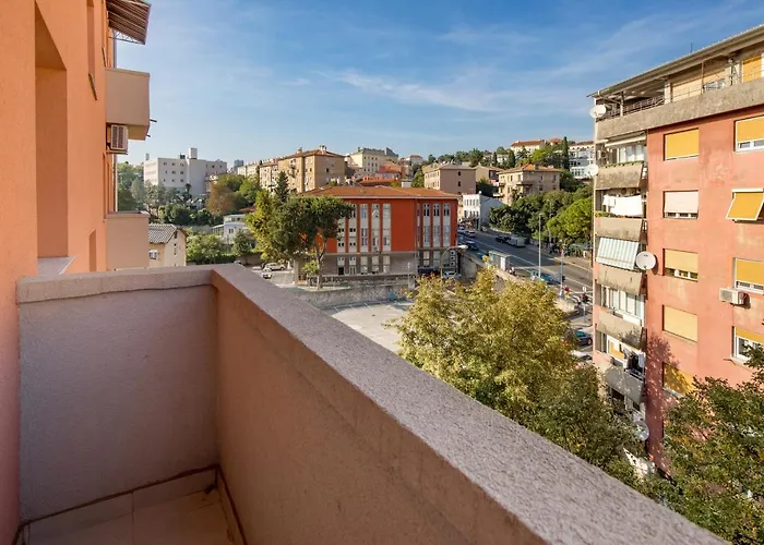 Apartment Colapis