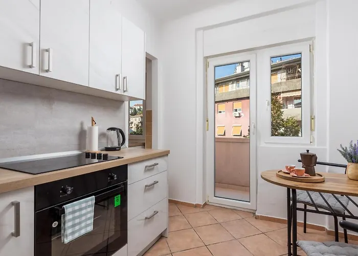 Apartment Colapis