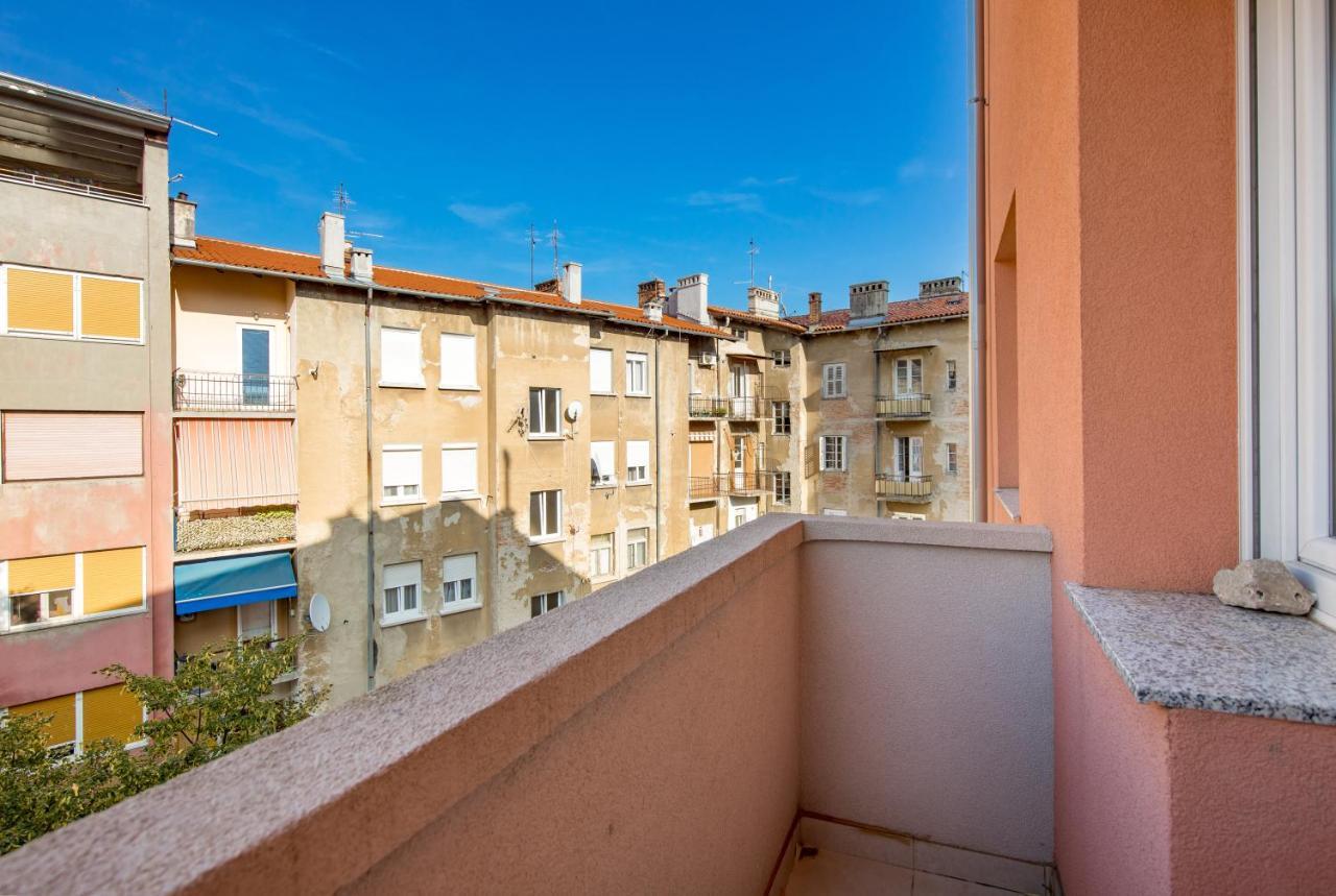 Apartment Colapis